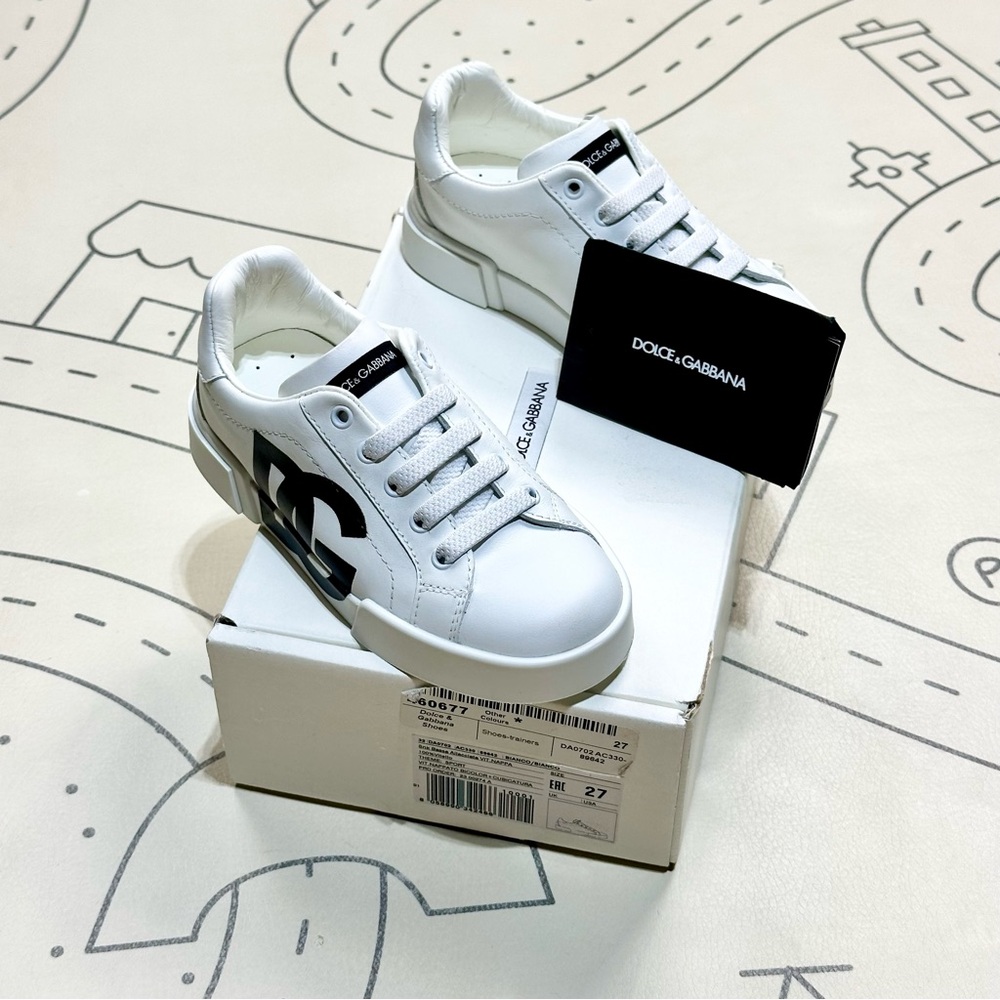 Dolce & Gabbana Interlock Logo Sneakers
